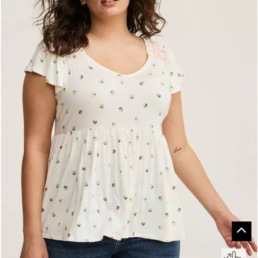 NEW Torrid Smocked Flutter Sleeve Peace Signs Cloud Dancer Babydoll Top Size 4X